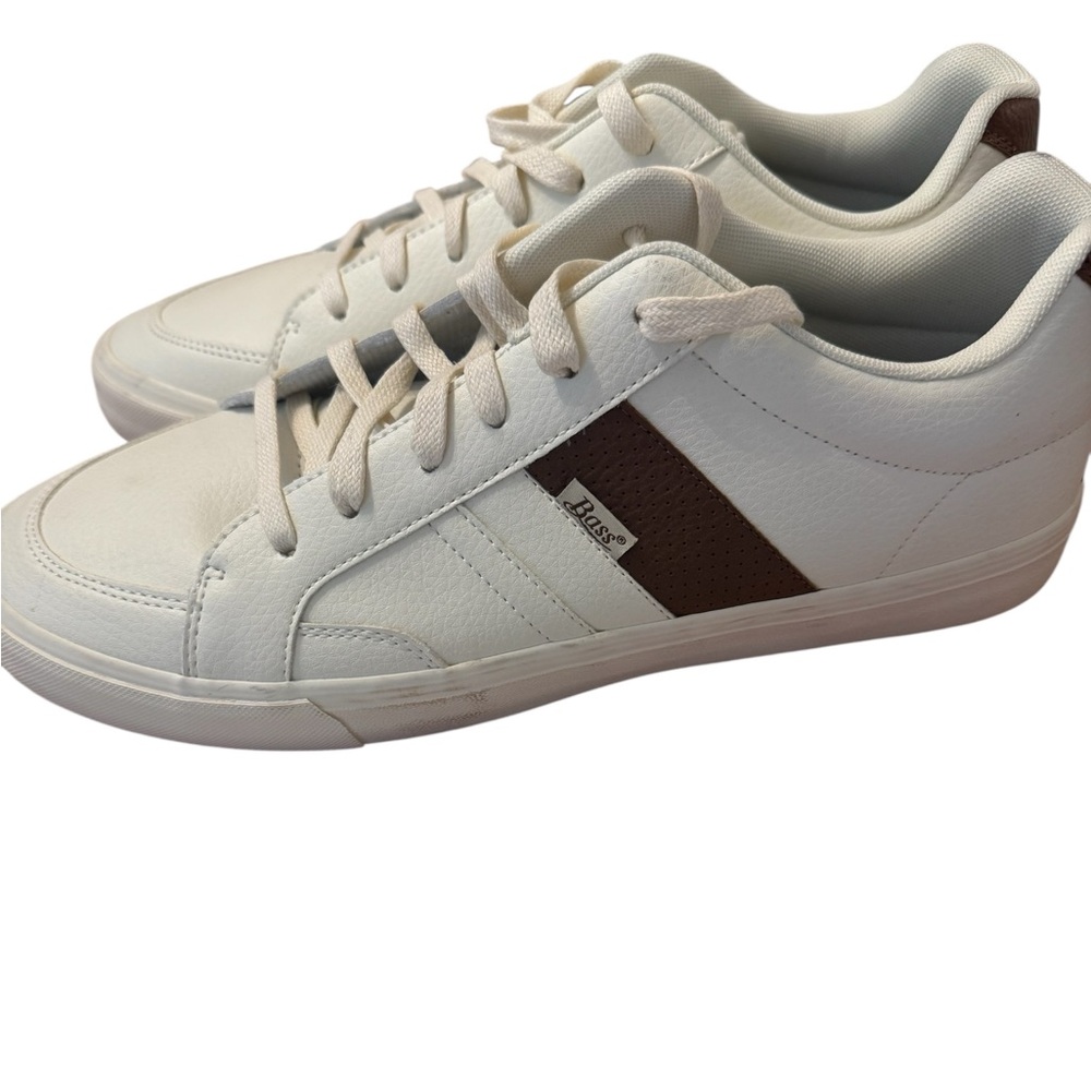 Bass White and Brown Sneakers for Everyday Style